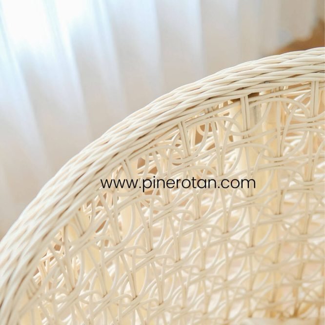 Set Meja Kursi Teras Minimalis Pine Rotan Sintetis Warna Krem - Romen Terrace Set - Cream