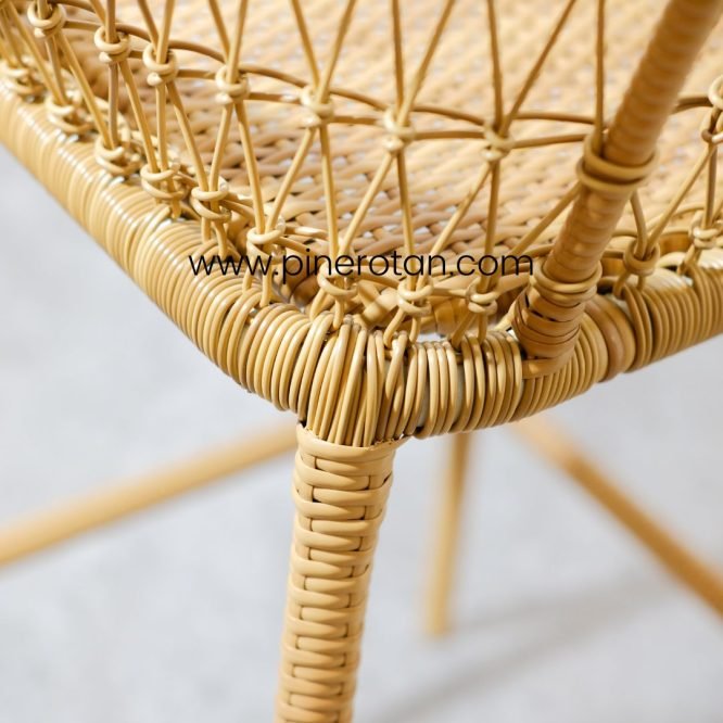 Set Kursi Bar Rotan  / Meja Kursi Cafe Minimalis - Tropical Bar Set - Kingstone Bar Stool Lacak - Plain Honey.