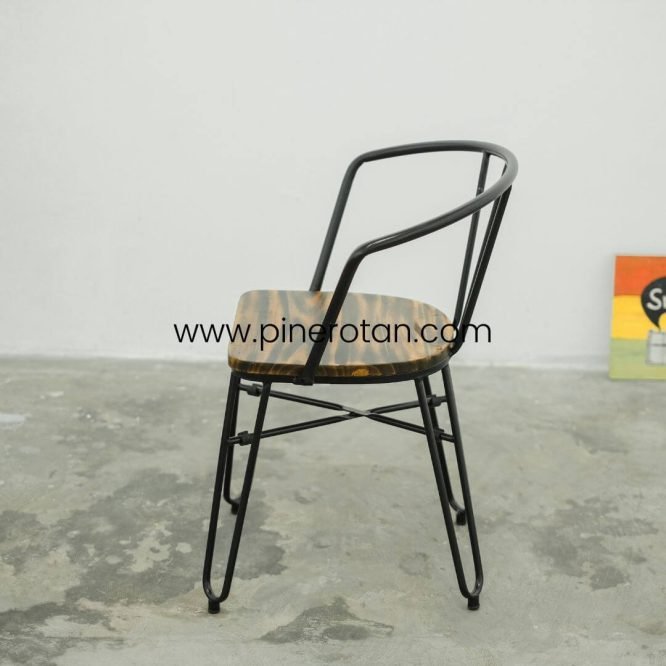 Kursi Teras Minimalis / Kursi Vintage / Kursi Cafe / Kursi Makan Dengan Tangan - Dorian Arm Chair.