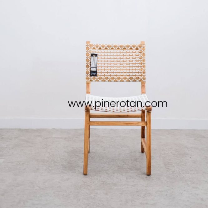 Set Meja Makan Rotan Sintetis Minimalis / Fender Dining Set - Prominade Glitter - White.
