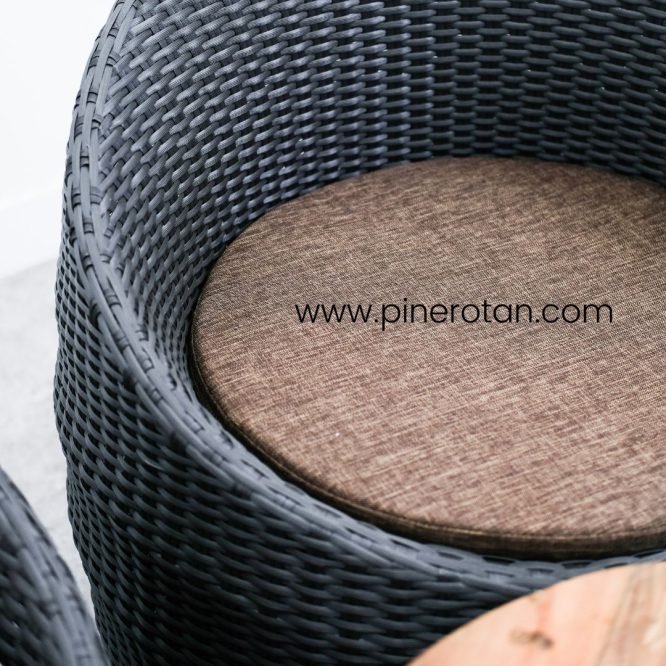 Set Kursi Teras Rotan Sintetis / Kursi Gentong Coklat - Egg Terrace Set - Darkbrown.
