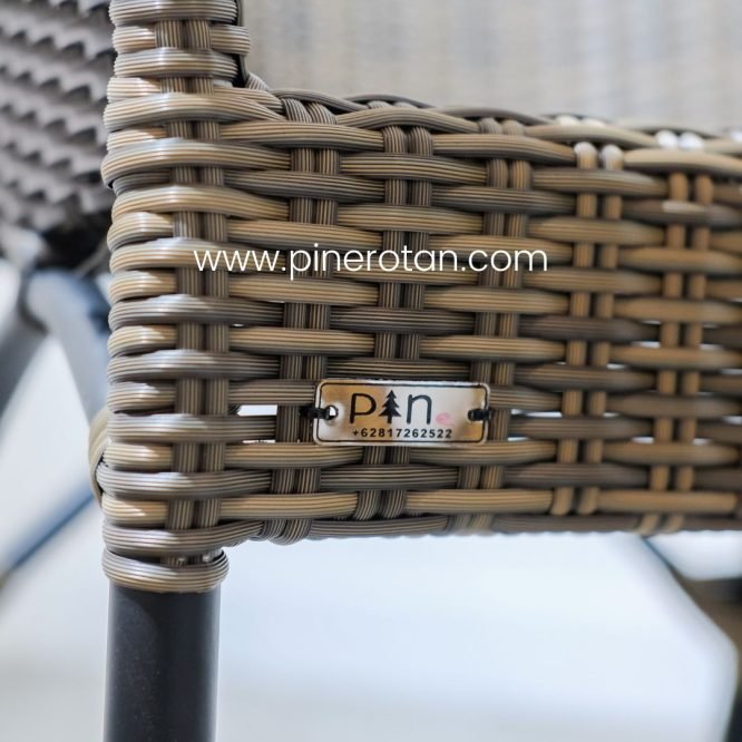 Set Kursi Teras Rotan Sintetis / Set Kursi Teras Meja Kayu Jati - Kingstone Terrace Set - Coin Table - Cappucino.