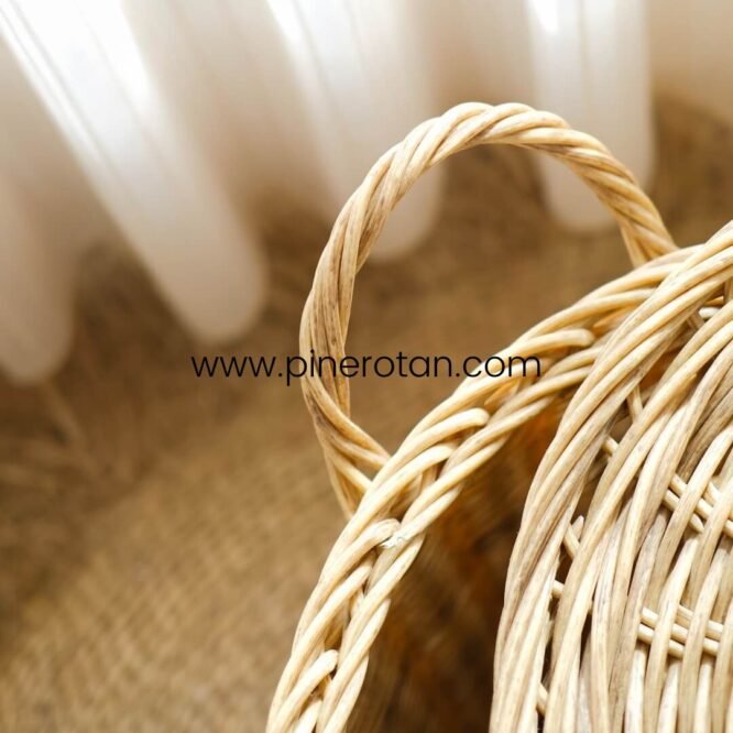 Marion Keranjang Laundry Rotan - Marion Laundry Basket - Honey