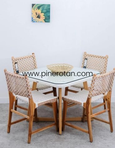 Set Meja Makan Rotan - Fender DS - Prominade Glitter