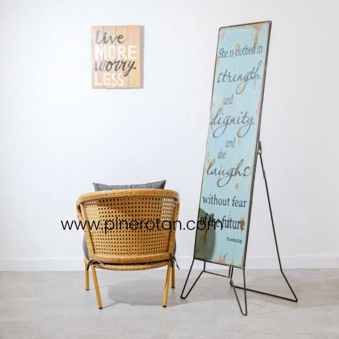 Set Meja Kursi Teras Rotan Sintetis / Meja Kayu Jati / Sofa Teras Pine - Cassa Design Terrace Set - Plain Honey.