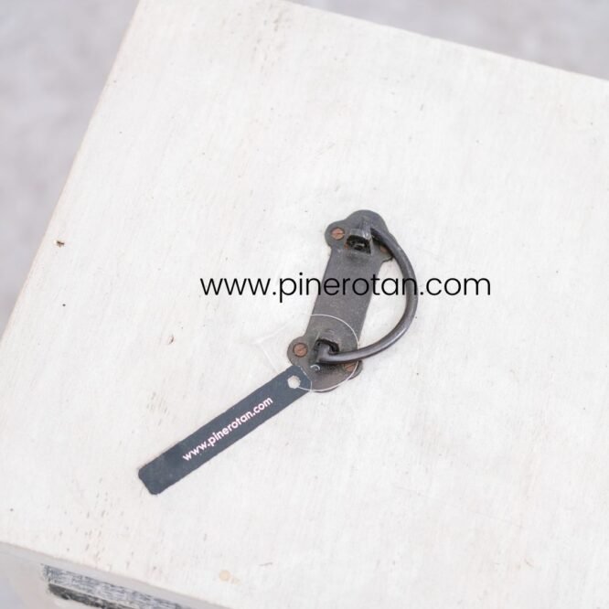 Wadah Lilin Kayu Solid - Point Lilin