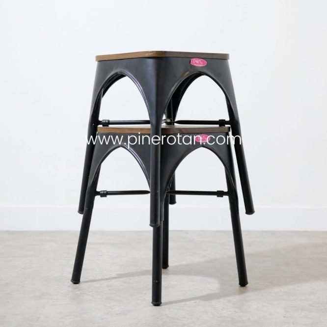 Kursi Cafe Vintage Kotak - Kiko Stool Minimalis Unik - 2025