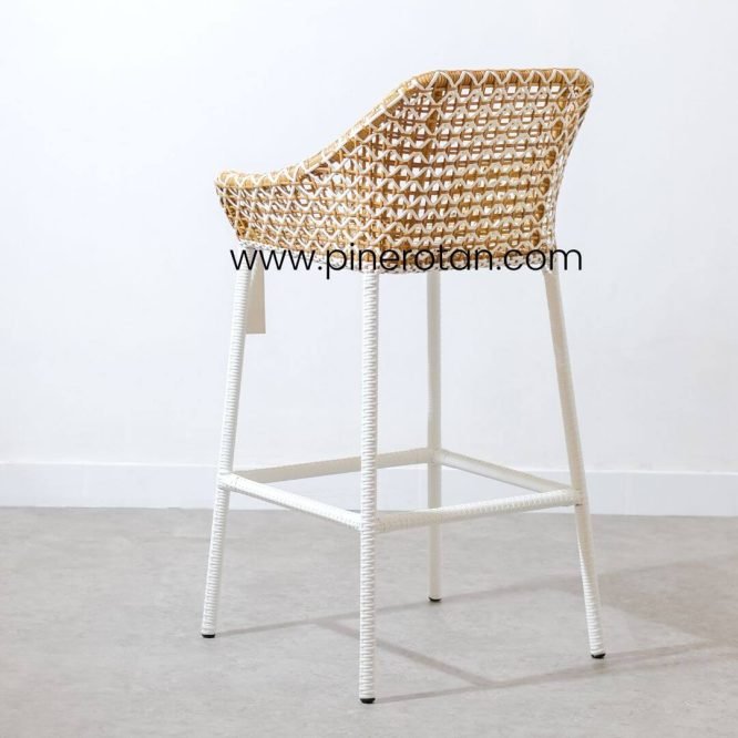 Kursi Set Bar Rotan Sintetis / Meja Kursi Cafe Minimalis - Tropical Bar Set - Kingstone Bar Stool - Glitter - Plain Honey.