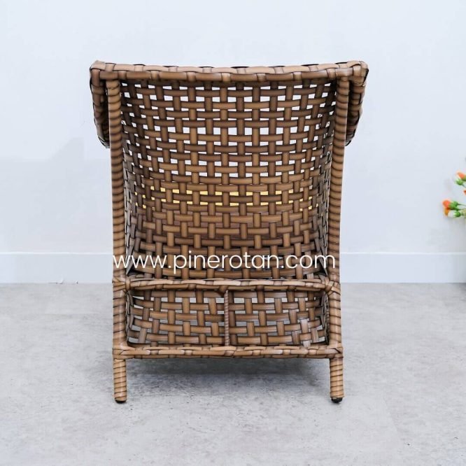 Kursi Tamu Rotan Sintetis / Kursi Teras / Kursi Santai - Karo-Karo Arm Chair Red Pine.