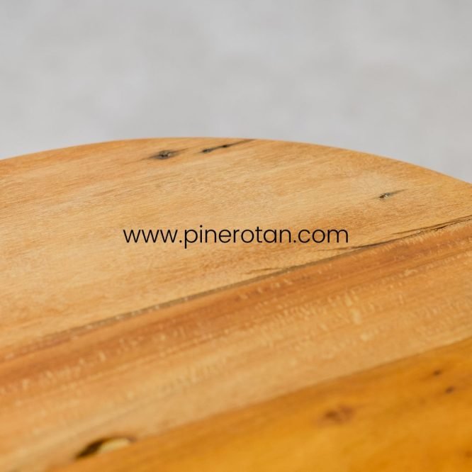Set Meja Teras Rotan Sintetis / Kursi Teras Minimalis / Salute Terrace Set - Milan Table - Natural Honey.