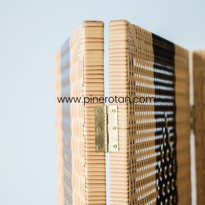 Penyekat Ruangan Pine Rotan 3 Panel LightGrey - DarkGrey – Alonzo Sketsel.