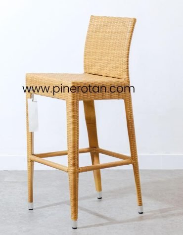 Kursi Bar Rotan Sintetis - Simpe Barstool