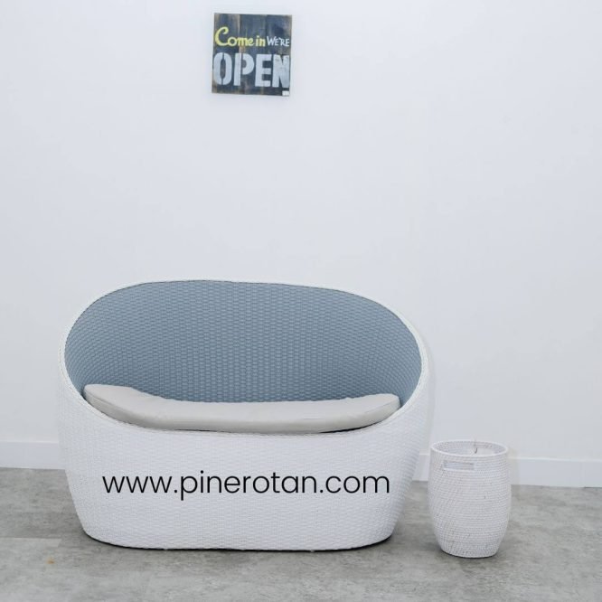 1 Set Meja Tamu Rotan Sintetis / Kursi Tamu Minimalis - Gentong Living Set