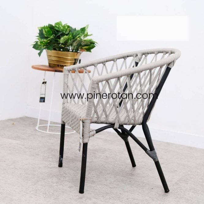 Kursi Taman Pine Rotan Sintetis – Kingstone Arm Chair - Rope Grey.
