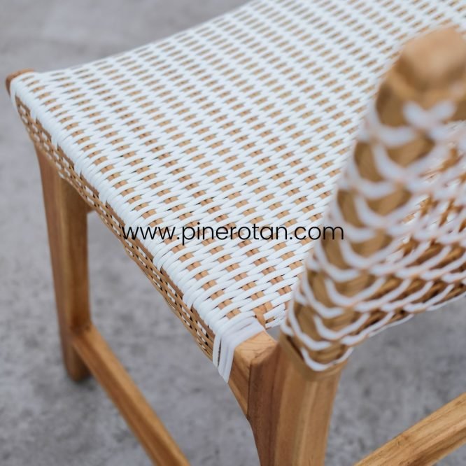 Kursi Makan Rotan Sintetis / Kursi Makan Kayu / Kursi Makan Minimalis – Prominade Chair - Glitter