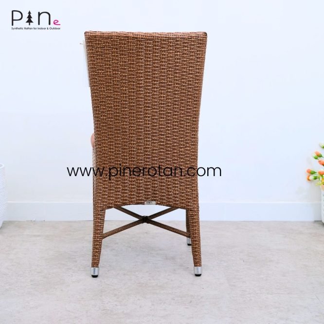 Kursi Makan Rotan Coklat Minimalis / Kursi Makan Outdoor Pine Rotan - XO Chair - Red Pulut