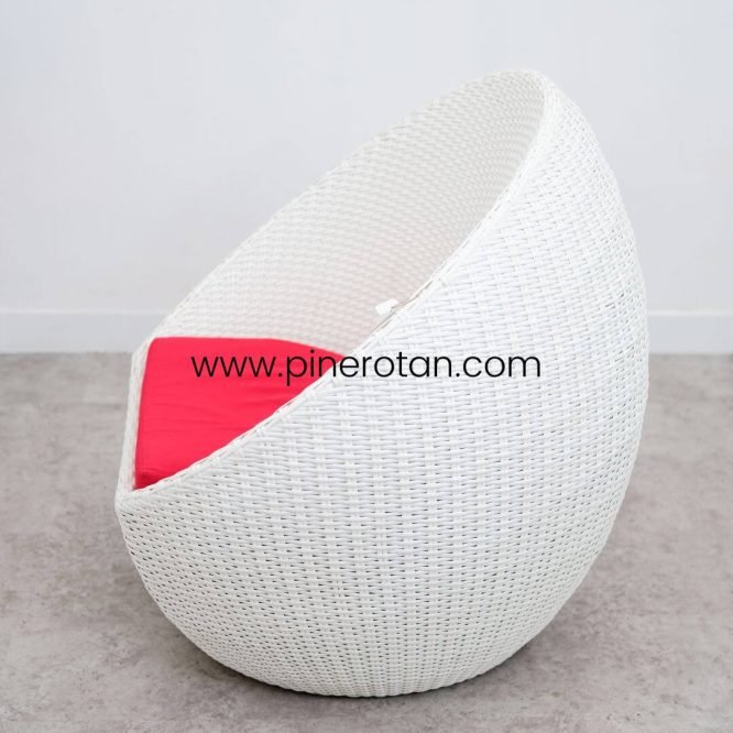 Kursi Santai Rotan Sintetis Putih / Sofa Bulat - Pule Sofa.
