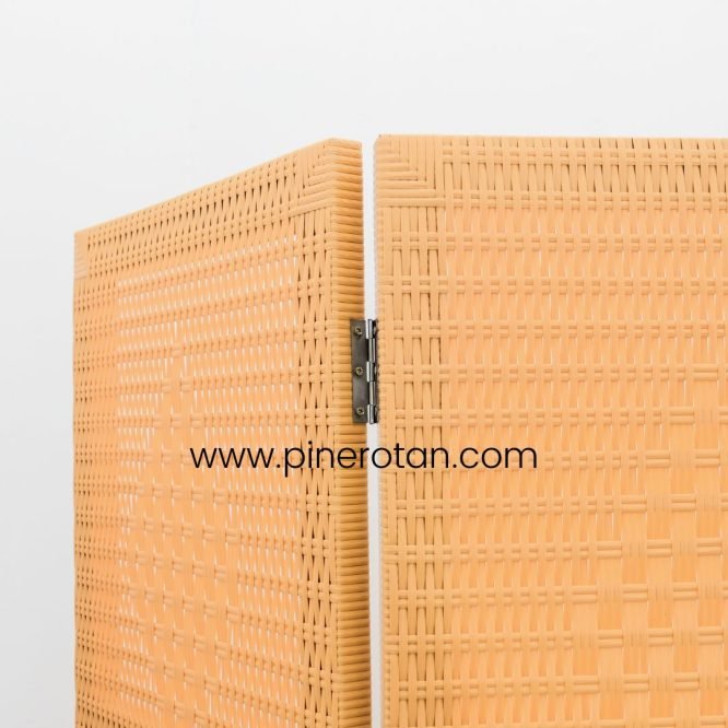 Penyekat Ruangan Pine Rotan 2 Panel – Alonzo Sketsel