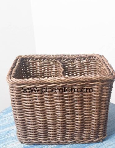 Keranjang Majalah Rotan Sintetis - Portal Basket