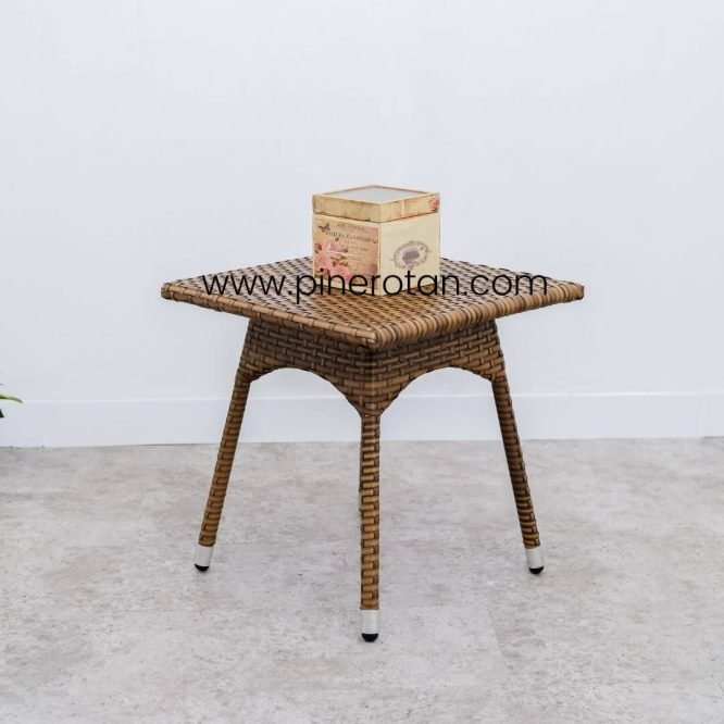Set Meja Kursi Teras Taman Outdoor Pine Rotan Sintetis / Salute Terrace Set - Pine Side Table - Red Pine.