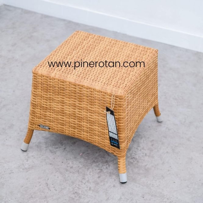 Set Kursi Teras Taman Outdoor Rotan Sintetis / Kursi Teras Minimalis - Arthur Terrace Set - Kenko Side Table - Honey