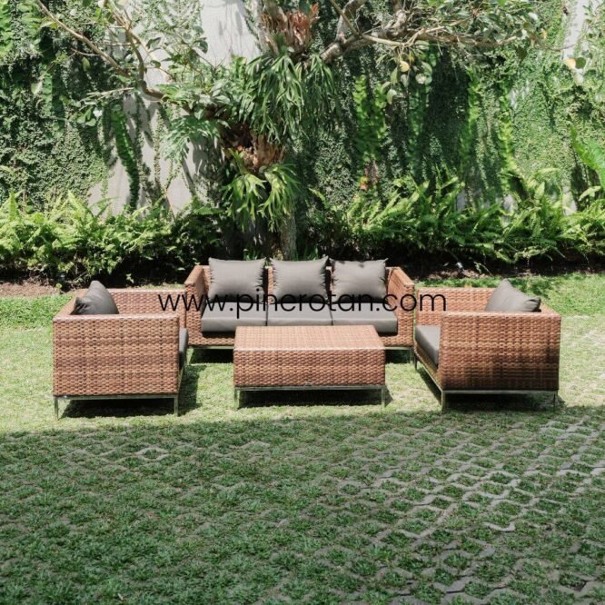 Set Sofa Tamu Teras Taman Outdoor Pine Rotan Sintetis Coklat Modern Kaki Stainless Steel - Lovina Sofa Set Red Pine.