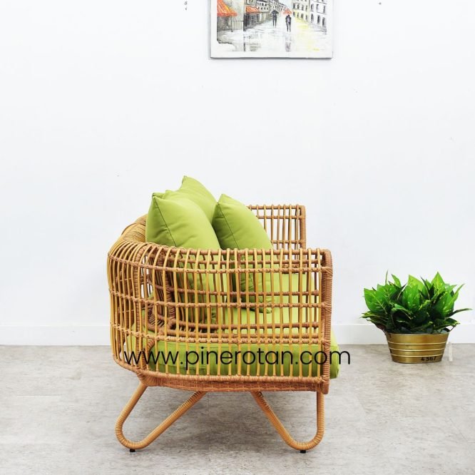 Sofa Tamu / Teras / Taman Outdoor Pine Rotan Sintetis Minimalis Modern - Terra Sofa 2 Seat Plain Honey.
