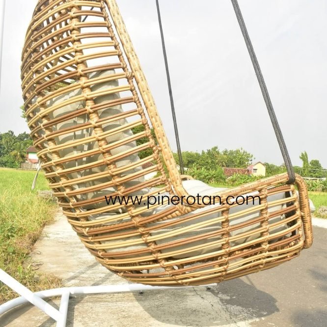 Ayunan Gantung Rotan Sintetis / Hanging Chair - Carabian Big Hanging Chair Palm Sugar - Cushion Natadola - Light grey*
