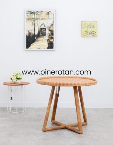 meja display rotan - fender display table