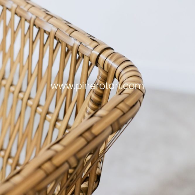 Set Meja Teras Rotan Sintetis / Kursi Teras Minimalis / Salute Terrace Set - Milan Table - Red Pine.