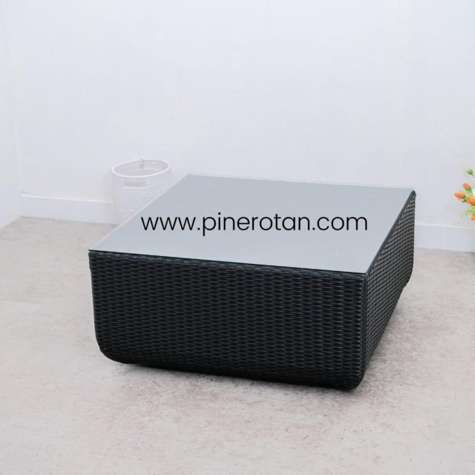 Meja Tamu Persegi Hitam