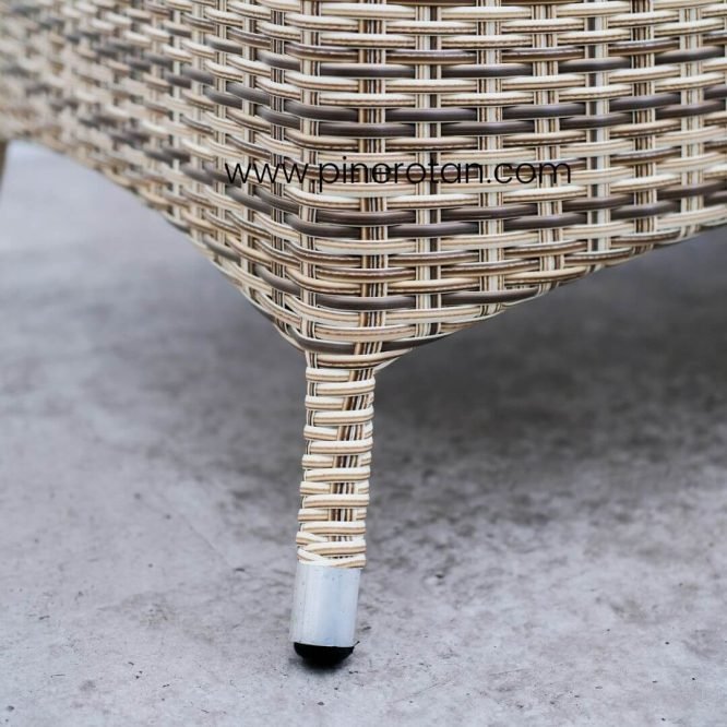 Meja Kopi Ruang Tamu Minimalis / Meja Taman Outdoor Pine Rotan Sintetis - Kenko Coffee Table - Shisil.