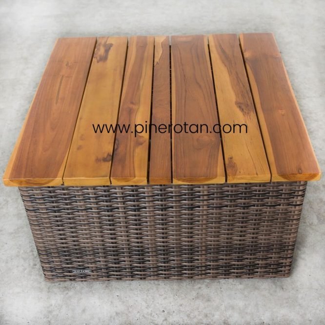 Meja Kolam Sunbed - Square Wood Table - Croco