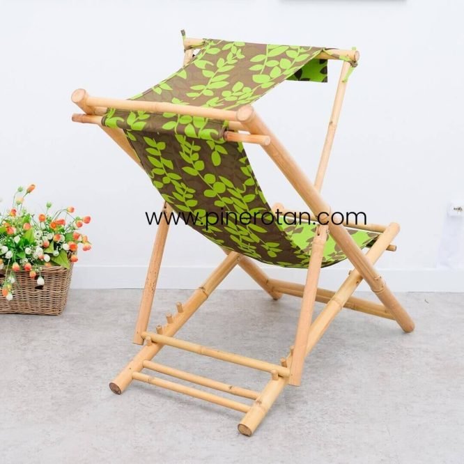 Kursi Bambu Santai Lipat