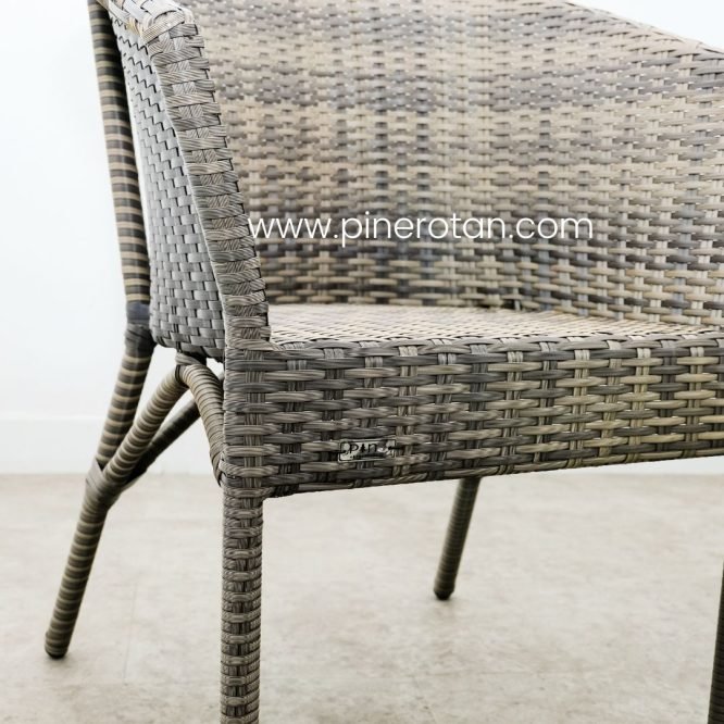 Kursi Taman Pine Rotan Sintetis - Kingstone Arm Chair - without Cushion