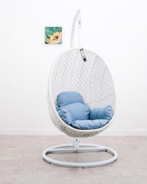 egg hanging chair white