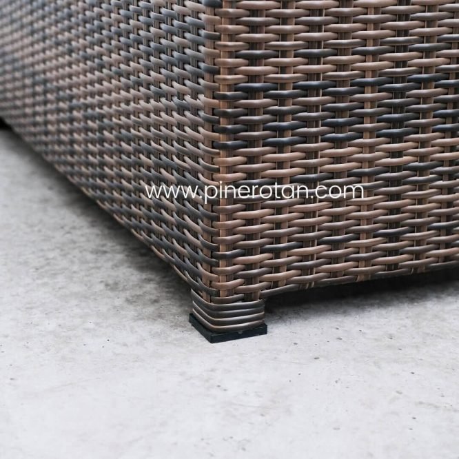 Kursi Tamu Pine Rotan - Karo-Karo Arm Chair With North Coffee Table.
