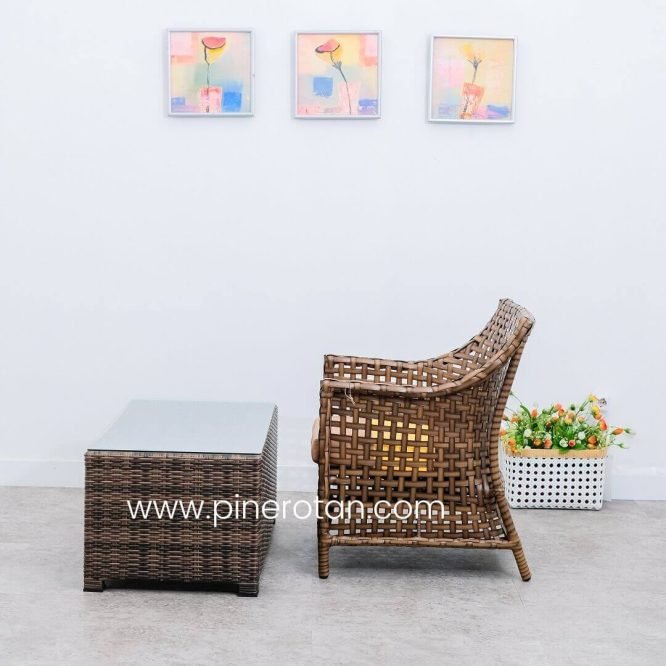Kursi Tamu Pine Rotan - Karo-Karo Arm Chair With North Coffee Table.