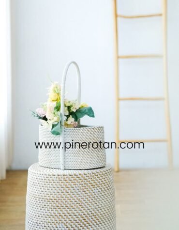 Tempat Botol Striping Putih - Striping Bottle Holder - White