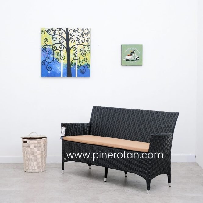 Kursi Tamu Pine Rotan - Kenko Arm Chair 3 seat - Black With Toronto Coffee Table.