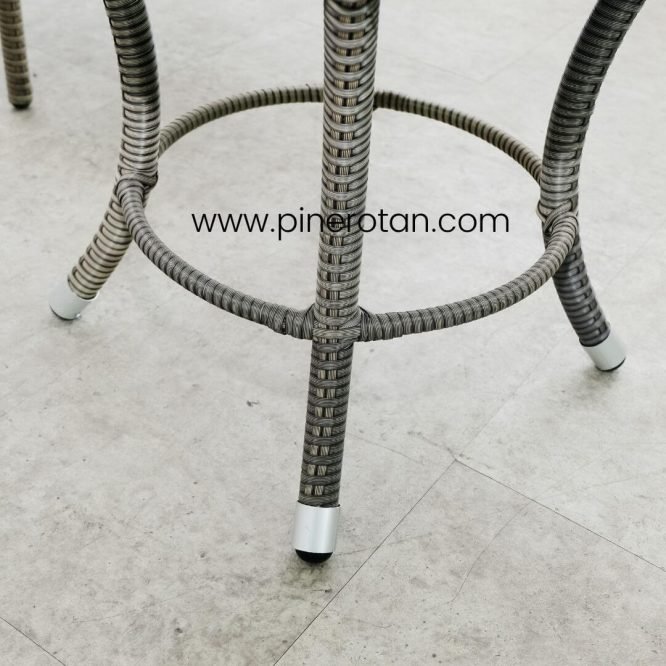Set Meja Kursi Teras Taman Outdoor Minimalis Pine Rotan Sintetis / Kingstone Terrace Set - Royal Side Table - Cappucino.