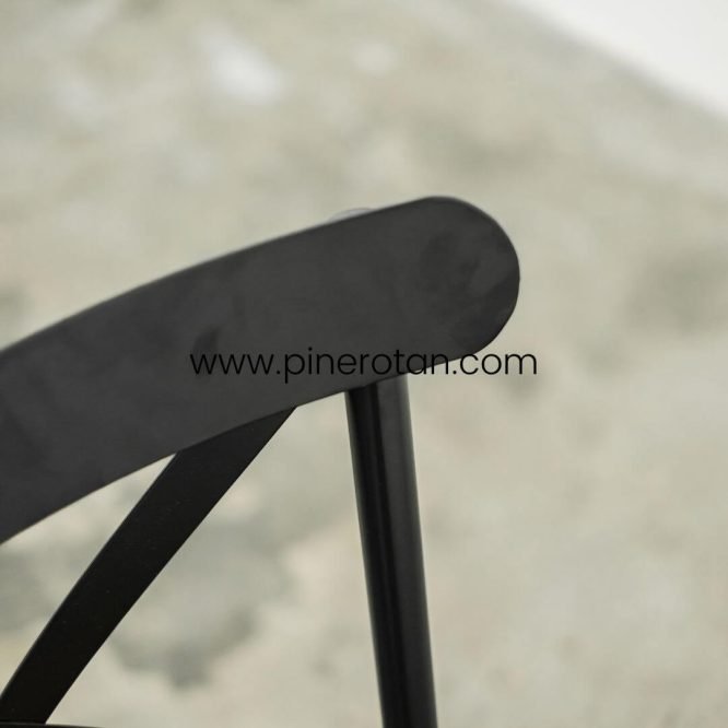 Kursi Makan Besi Vintage Minimalis / Kursi Cafe Industrial Pine Rotan - Colony Dining Chair.