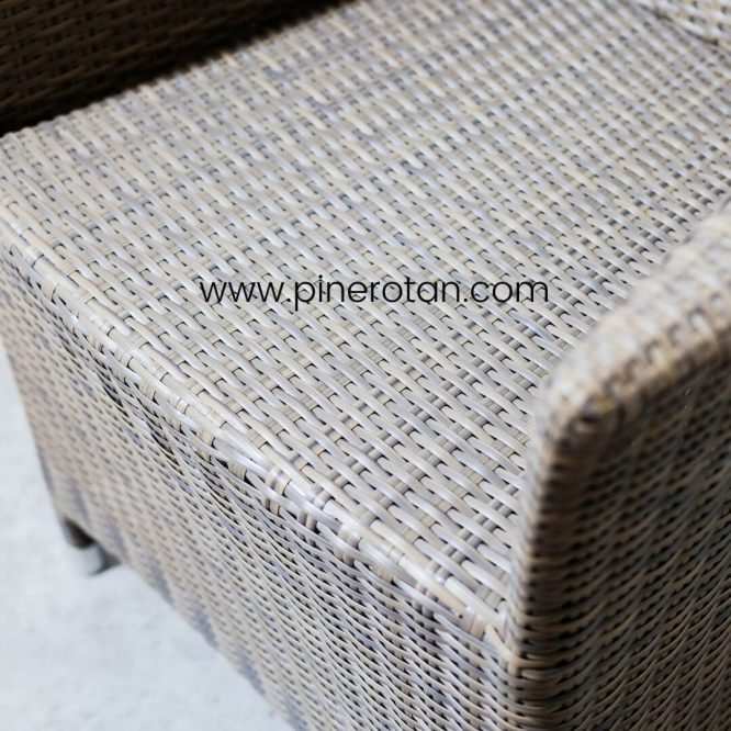 Set Meja Kursi Teras / Taman Outdoor Pine Rotan - Kenko Teras -  Karen Table - 4 Kursi - Moccacino.
