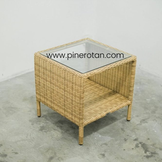 Kursi Outdoor / Kursi Teras Pine Rotan - Kingstone Terrace - Fema Side Table - Honey Streaky.
