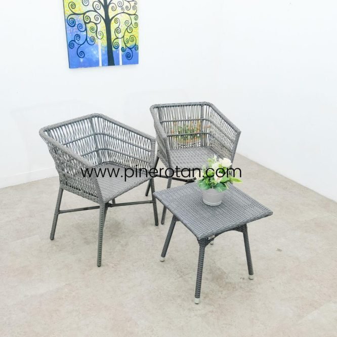 Set Meja Kursi Teras Taman Outdoor Pine Rotan Sintetis / Salute Terrace Set - Pine Side Table - Slate Grey.