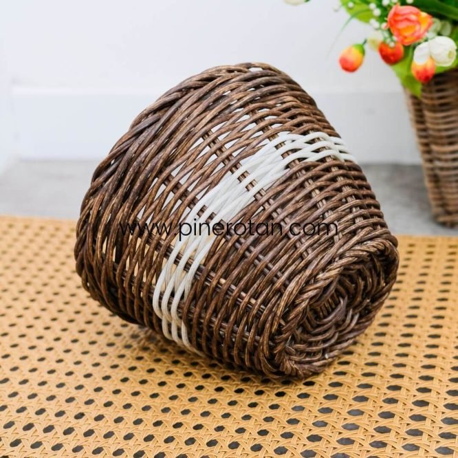 Pot Rotan Sintetis - Lolo Basket - Brown