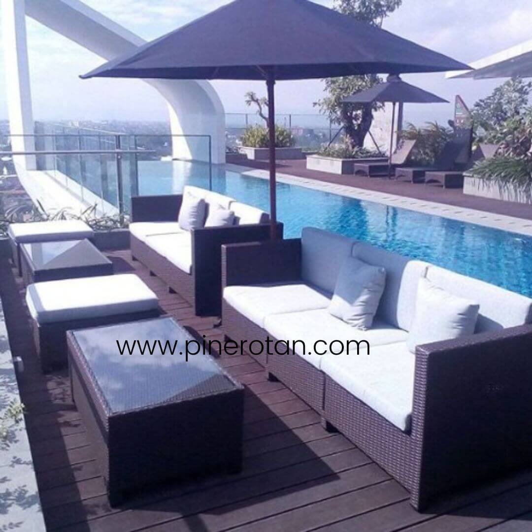 Sofa Outdoor Sintetis Rotan