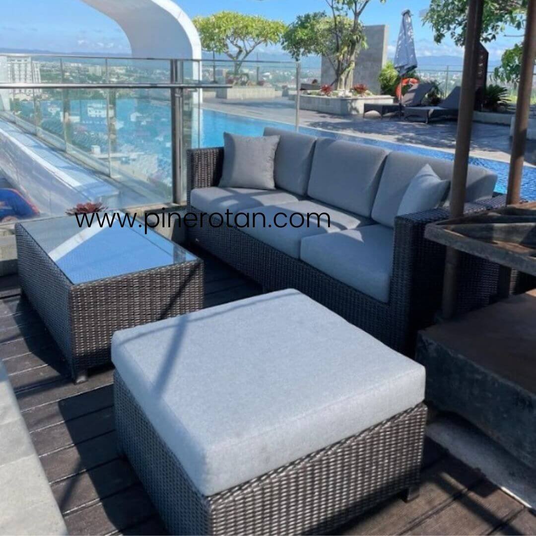 Sofa Outdoor Rotan Sintetis