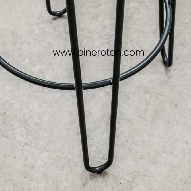 Kursi Cafe Tinggi Bulat Minimalis / Kursi Bar Pine Rotan - Dorian Round Bar Stool.