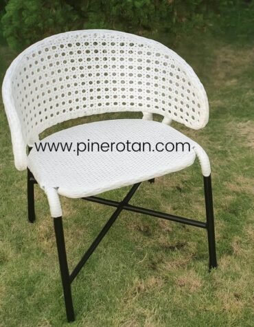 Kursi Teras Outdoor Sintetis - Jacky Arm Chair White